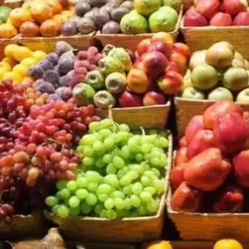 أسعار الخضروات والفاكهة بسوق العبور اليوم الجمعة 1 مايو 2026